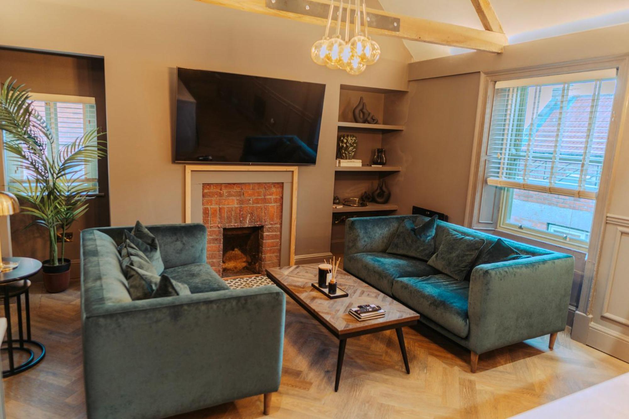 Magistrates Penthouse Suite - Town Centre Apartments With Spa 莫珀斯 外观 照片